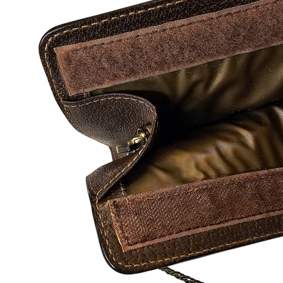 GUCCI CLUTCH - Picture 9 of 16